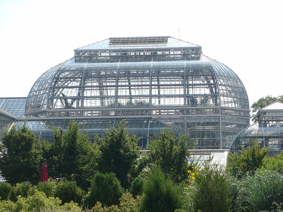Washington DC [2009 July 04] 028.JPG - Scenes from The United States Botanic Garden